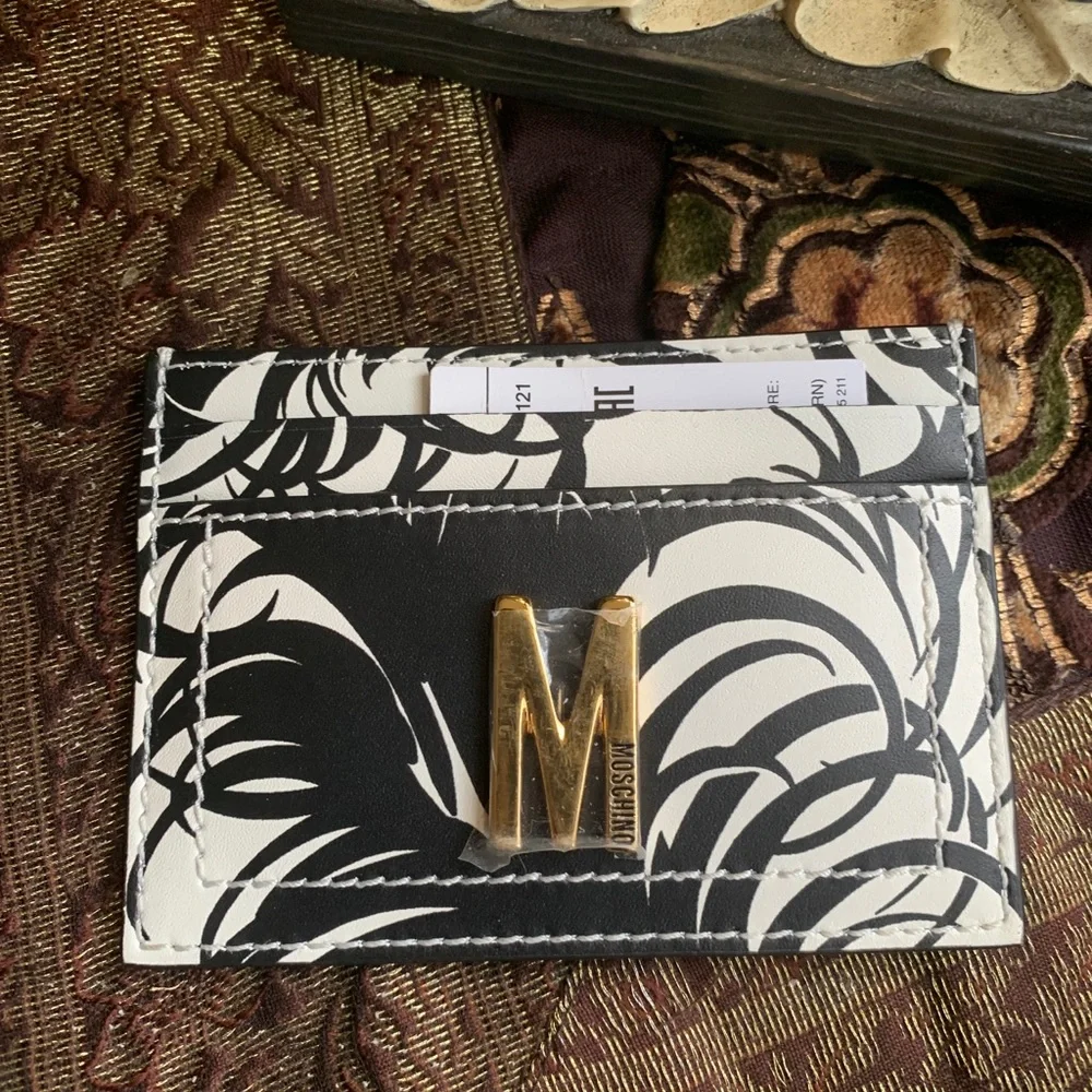Authentic MOSCHINO stripes design Leather Logo card case - Picture 10 of 10